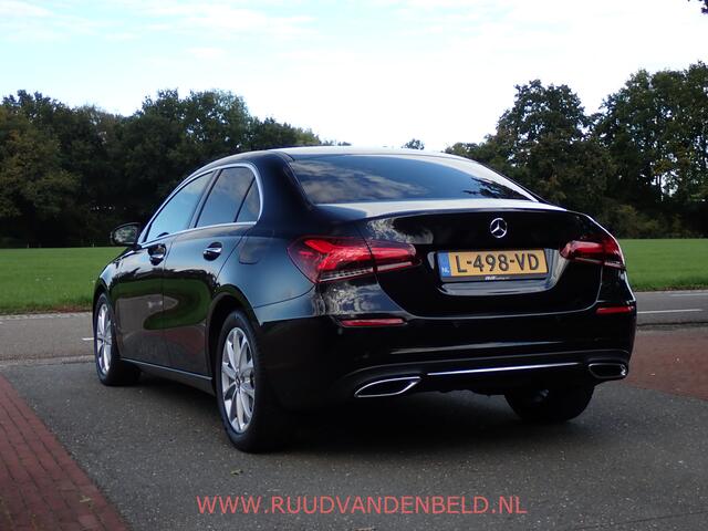 Mercedes-Benz A-KLASSE 200 WIDESCREEN SPORTLEER+VENTILATIE/CAMERA/KEYLESS/LED