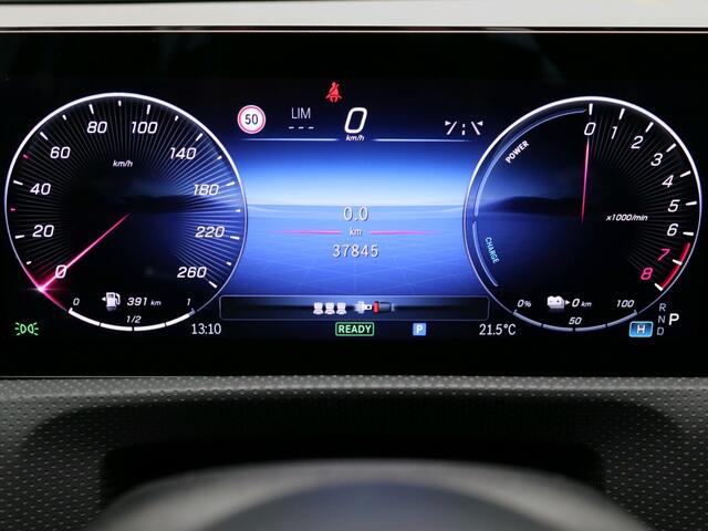 Mercedes-Benz A-KLASSE 250 e Star Edition AMG Plug-In Hybride AMG Line | Sfeerverlichting |Achteruitrijcamera | Apple CarPlay, Inclusief 24 maanden MB Certified garantie voor Europa.