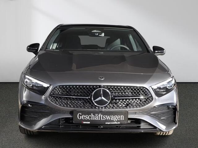 Mercedes-Benz A-KLASSE 250e AMG ** LED, MBUX+, PANORAMA, NIGHT, TREKH, WINTER, 19-inch LMV ** 1e EIG - ex MB-AG - UNFALLFREI ** ** INFORMEER OOK NAAR ONZE AANTREKKELIJKE FINANCIAL-LEASE TARIEVEN **