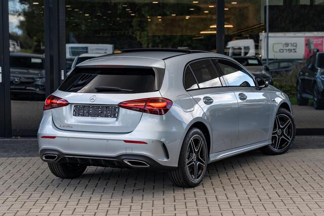 Mercedes-Benz A-KLASSE 250e Business Solution AMG | Panoramaschuifdak | Night pakket | Achteruitrijcamera | Stoelverwarming | MULTIBEAM LED |