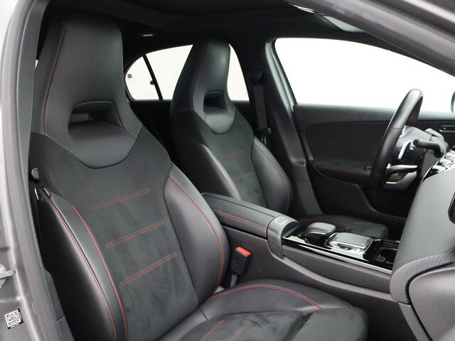 Mercedes-Benz A-KLASSE 200 163 PK AUT. AMG NIGHT + PANORAMA | CAMERA | STOELVERW. | WIDESCREEN MBUX