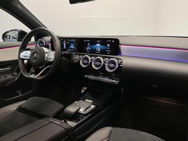 Mercedes-Benz A-KLASSE 180 AMG Line | PANO | MULTIBEAM | ORG.NL | CAMERA |