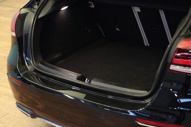 Mercedes-Benz A-KLASSE 180 Business Solution Luxury automaat | NAVI | CAMERA + PDC | LEER | WIDE-SCREEN | AMBIENT-LIGHT |