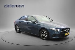 mercedes-benz-a-klasse-sedan-180-bu