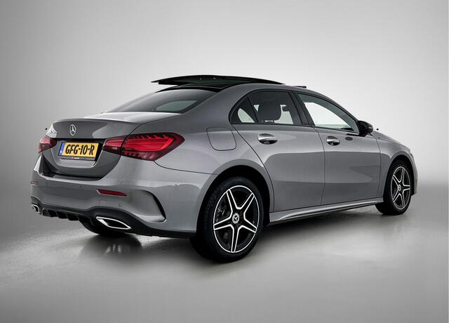 Mercedes-Benz A-KLASSE 250 e AMG Limousine | Panorama Schuif/kanteldak | Night Pakket | Stuurverwarming| Stoelverwarming | | Sfeerverlichting | Spiegel Pakket | Parkeer Pakket Inclusief 24 maanden MB Certified garantie voor Europa.
