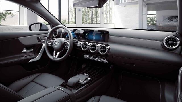 Mercedes-Benz A-KLASSE 180 Business Solution Luxury | Panoramadak | Memory | Multibeam | Keyless | Distronic |