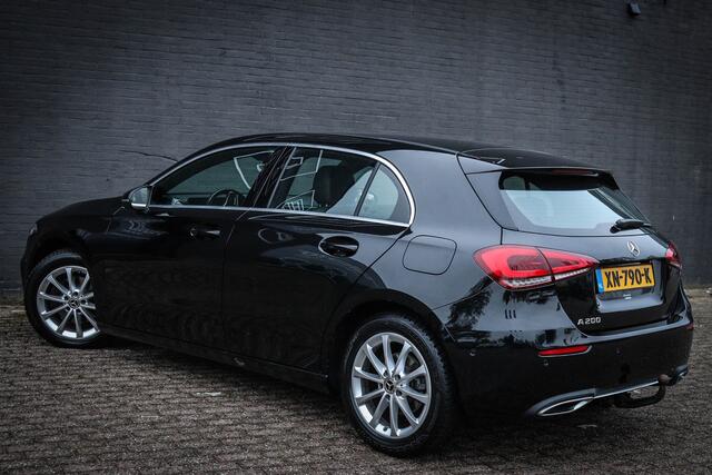 Mercedes-Benz A-KLASSE 200 Launch Edition Premium Wide Screen