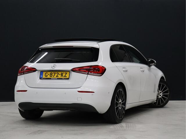 Mercedes-Benz A-KLASSE 180 Business Solution [SCHUIFKANTELDAK, CRUISE CONTROL, CAMERA, PDC 360, APPLE CARPLAY, ANDROID AUTO, STOELVERWARMING, NIEUWSTAAT]