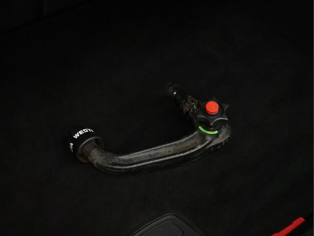 Mercedes-Benz A-KLASSE 250 e Business Solution AMG Limited [TREKHAAK AFNEEMBAAR, CAMERA, SFEERVERLICHTING, STOELVERWARMING, BLUETOOTH, CRUISE, CLIMATE, NIEUWSTAAT]