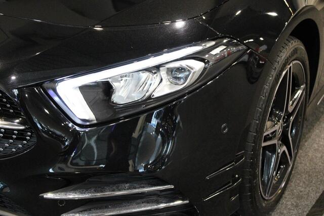 Mercedes-Benz A-KLASSE Limousine 250 e Business Solution AMG Limited