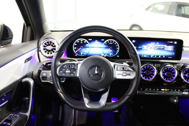 Mercedes-Benz A-KLASSE Limousine 250 e Business Solution AMG Limited