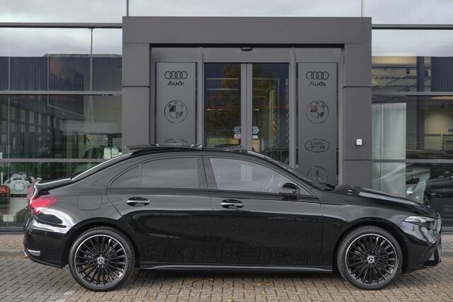 Mercedes-Benz A-KLASSE A250e AMG 218pk Hybrid Panoramadak Night pakket Widescreen Sfeerverlichting 19" LMV NLauto
