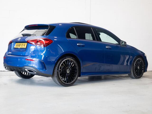 Mercedes-Benz A-KLASSE Hatchback 180 Star Edition AMG Line Panorama dak