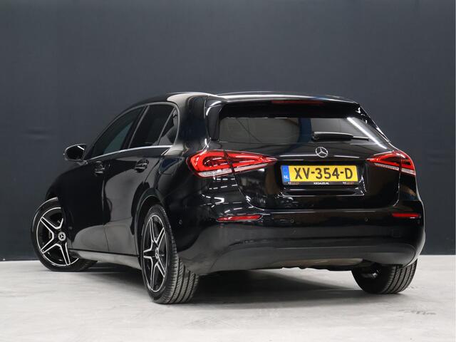 Mercedes-Benz A-KLASSE 180 Sport [DIGITAL DASHBOARD, CAMERA, HALF LEDER, STOELVERWARMING, PDC V+A, BLUETOOTH, CRUISE, CLIMATE, NIEUWSTAAT]