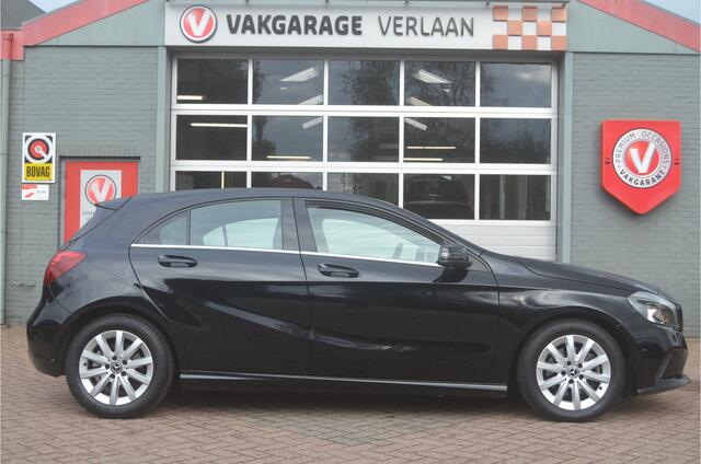 Mercedes-Benz A-KLASSE 180 Business Solution .12mnd. gar.camera nav.