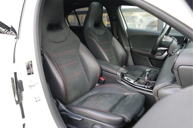Mercedes-Benz A-KLASSE 160 Premium Plus | AMG-Pakket | Pano | Camera | 19'' | Cruise