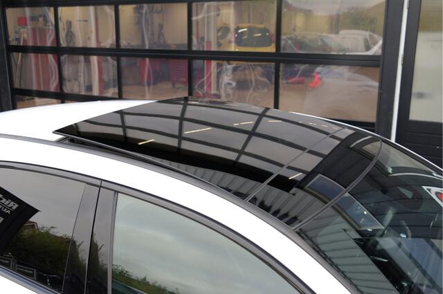 Mercedes-Benz A-KLASSE 160 Premium Plus | AMG-Pakket | Pano | Camera | 19'' | Cruise