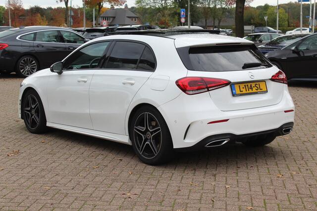 Mercedes-Benz A-KLASSE 200 Business Solution AMG / Panoramadak / Camera / Leder&Alcantara / 18'' / Stoelverwarming / LED / DAB / Cruise Control