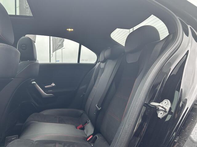 Mercedes-Benz A-KLASSE 200 Launch Edition Premium Plus | Panoramadak | Cruise Control | Navigatie