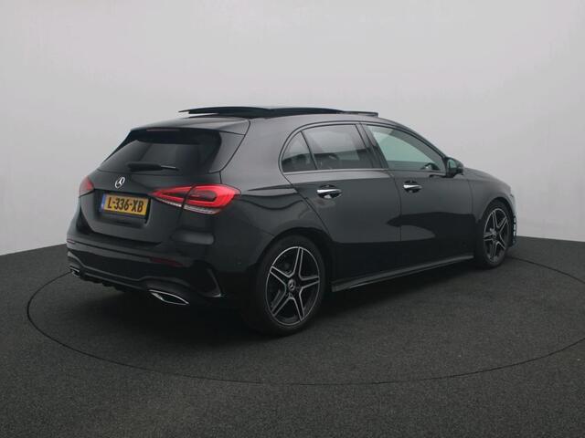 Mercedes-Benz A-KLASSE 180 Business Solution AMG AMG Line | Night Pakket | Panorama Schuif-Kanteldak | Sfeerverlichting | MultiBeam koplampen | Memory Voorstoelen. Inclusief 24 maanden MB Certified garantie voor Europa.