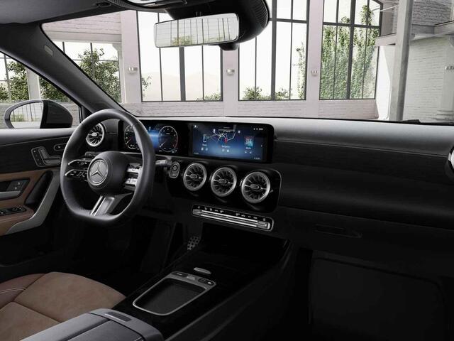 Mercedes-Benz A-KLASSE Hatchback 180 Business Solution AMG Premium PLUS | Panorama dak