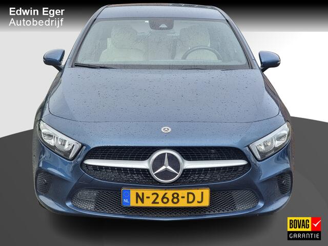 Mercedes-Benz A-KLASSE 180 Business Solution Luxury | Leer | Apple car play | Andriod Auto |
