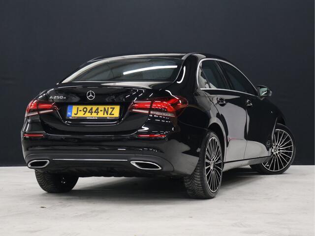 Mercedes-Benz A-KLASSE 250 e Business Solution Luxury Limited [SFEERVERLICHTING, CAMERA, VOL LEDER, PDC V+A, STOELVERWARMING, BLUETOOTH, CRUISE, CLIMATE, NIEUWSTAAT]