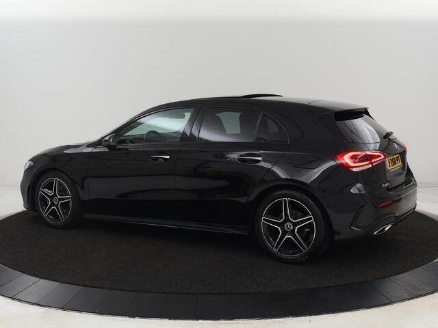 Mercedes-Benz A-KLASSE 160 AMG | Panoramadak | Carplay | Matrix LED | Memory | Stoelverwarming | Leder/Alcantara | Sfeerverlichting | Keyless | Widescreen | Navigatie | Camera