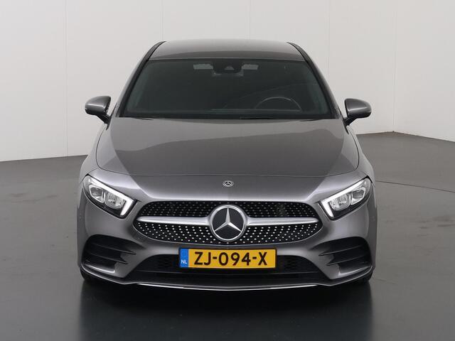 Mercedes-Benz A-KLASSE 200 Business Solution AMG | Widescreen | Achteruitrijcamera | Cruise control | Apple Carplay |