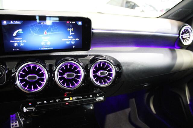 Mercedes-Benz A-KLASSE Limousine 250 e Line: AMG