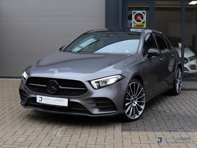 Mercedes-Benz A-KLASSE 250 e AMG | 8G Aut | Night | Ambiente Light | Elektr. Pano | MBUX High End | Apple Car Play/Android Auto |