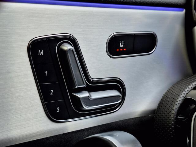 Mercedes-Benz A-KLASSE 200 AMG Line | Premium Plus | Panoramadak | 360° Camera | Memory pakket | Head-up Display | Sfeerverlichting | Keyless-GO | Multibeam LED | Dodehoekassistentie