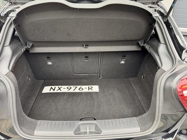 Mercedes-Benz A-KLASSE 180 Ambition AUT/ NAVI/ LED/ Trekhaak/ Camera/ Facelift/ Lage KM/ NAP