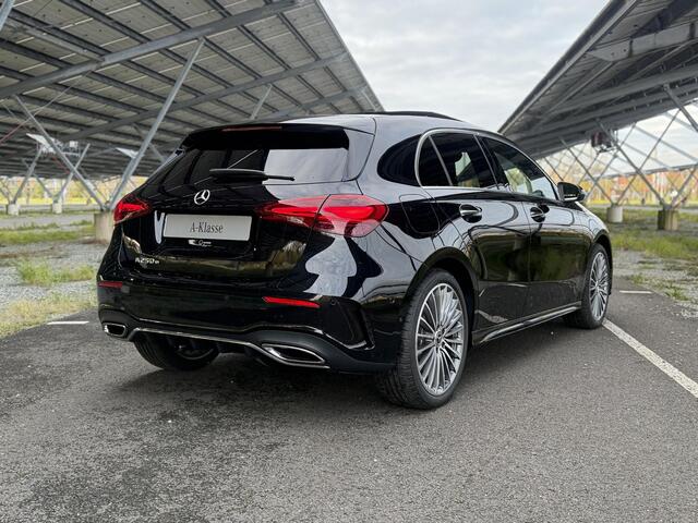 Mercedes-Benz A-KLASSE 250e Business Solution AMG | Panoramaschuifdak | Stoelverwarming | Achteruitrijcamera | MULTIBEAM LED |