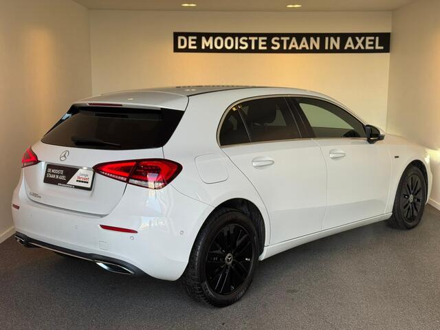 Mercedes-Benz A-KLASSE 250 e Business Solution Luxury Limited