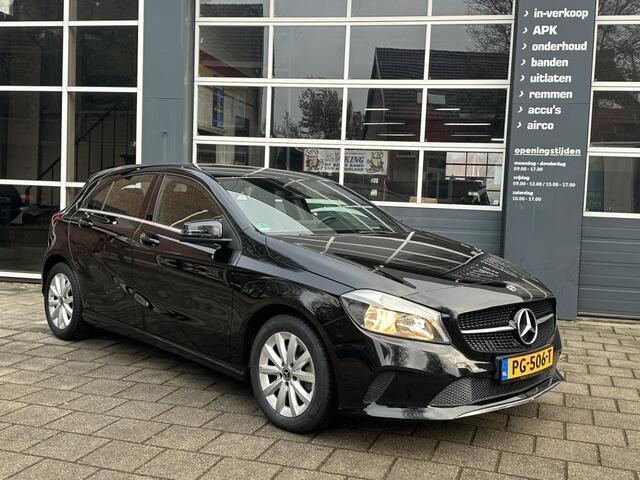 Mercedes-Benz A-KLASSE 160 Ambition Automaat NAP Navi Achteruitrijcamera