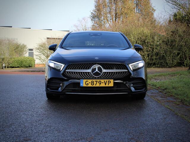 Mercedes-Benz A-KLASSE Business Solution AMG 18" LED Widescreen