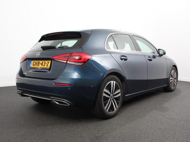 Mercedes-Benz A-KLASSE 200 163pk DCT Progressive | DEMO ! | Navigatie Parkeersensoren Camera Cruise Control Stoelverwarming Ledverlichting Climate Control