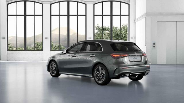 Mercedes-Benz A-KLASSE 180 Business Solution AMG | Panoramaschuifdak | Premium Plus | 18"AMG-velgen | Head-up display | Dodehoekassistent |