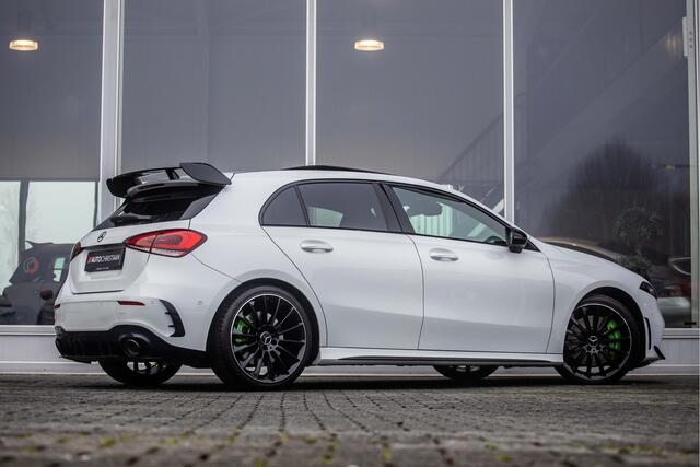 Mercedes-Benz A-KLASSE AMG 35 4MATIC | Pano | 19" | Camera