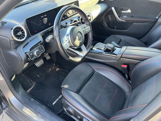 Mercedes-Benz A-KLASSE 180 Business Solution AMG Night Upgrade | NL AUTO | 12MND GARANTIE | PANO DAK | PDC | CRUISE | CARPLAY |