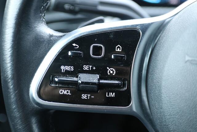 Mercedes-Benz A-KLASSE 180 Business Solution / Navi / Climate / Stoelverwarming