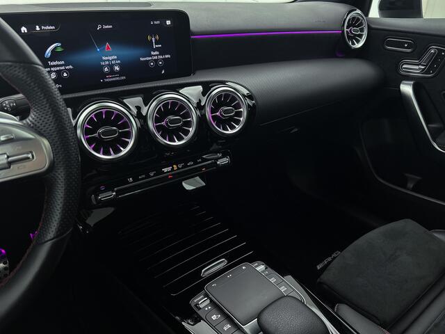 Mercedes-Benz A-KLASSE 180 Premium Plus | Panoramadak | elct. bedienbare voor stoelen met memory | Navigatie | Parking support met camera achter | Inclusief 24 maanden MB Certified garantie voor Europa