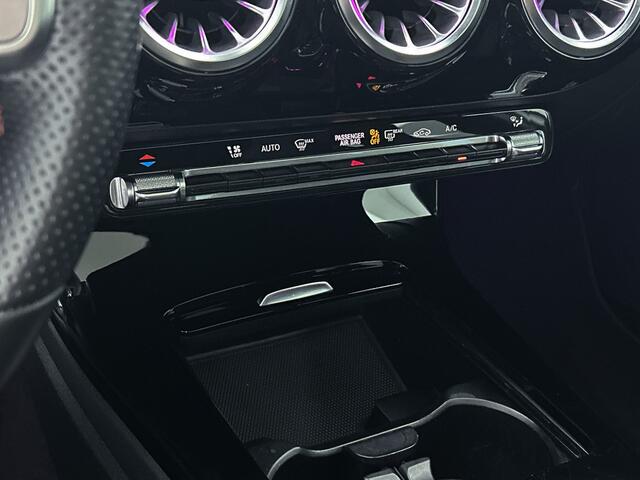 Mercedes-Benz A-KLASSE 180 Premium Plus | Panoramadak | elct. bedienbare voor stoelen met memory | Navigatie | Parking support met camera achter | Inclusief 24 maanden MB Certified garantie voor Europa