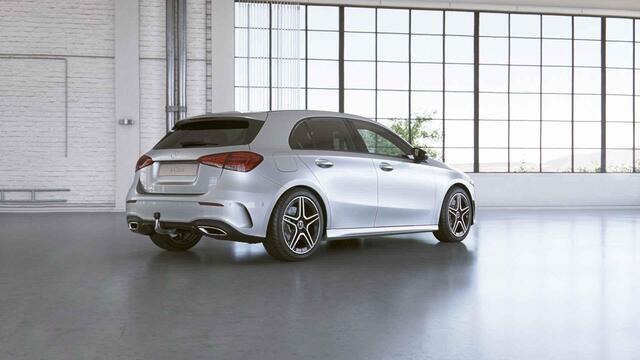 Mercedes-Benz A-KLASSE 250 e AMG Line | Night | Panoramadak | Widescreen | Stoelverwarming | Achteruitrijcamera | Sfeerverlichting |