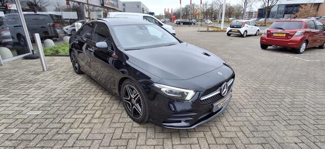 Mercedes-Benz A-KLASSE 180 Business Solution AMG NLauto | All-in | 1e eigenaar | dealer