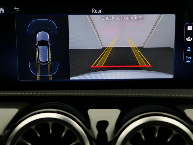 Mercedes-Benz A-KLASSE 180 AMG Star Edition AMG Line | Ledkoplampen | Apple CarPlay | Licht- en zicht pakket | Keyless-Go | Spiegel Pakket | Stoelverwarming. Inclusief 24 maanden MB Certified garantie voor Europa.