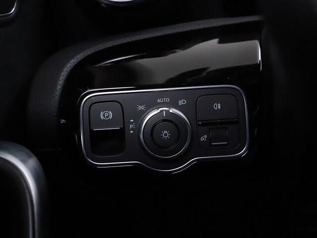 Mercedes-Benz A-KLASSE 250 e Bns Solution AMG Camera/Nav/Trekhaak
