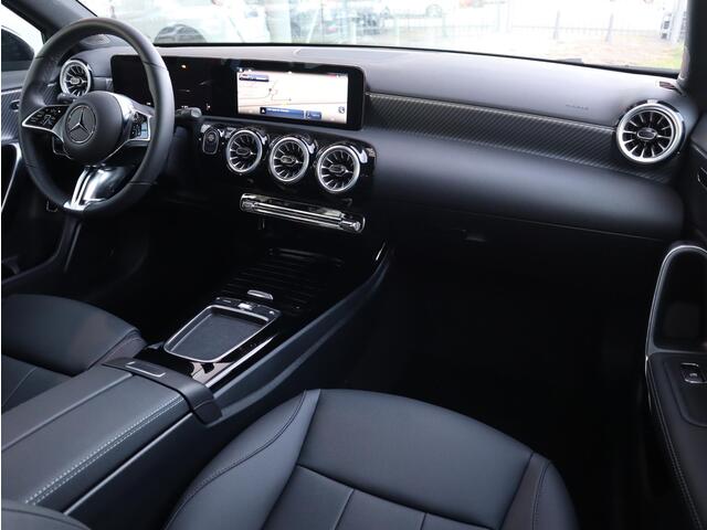 Mercedes-Benz A-KLASSE 250 e Business Line