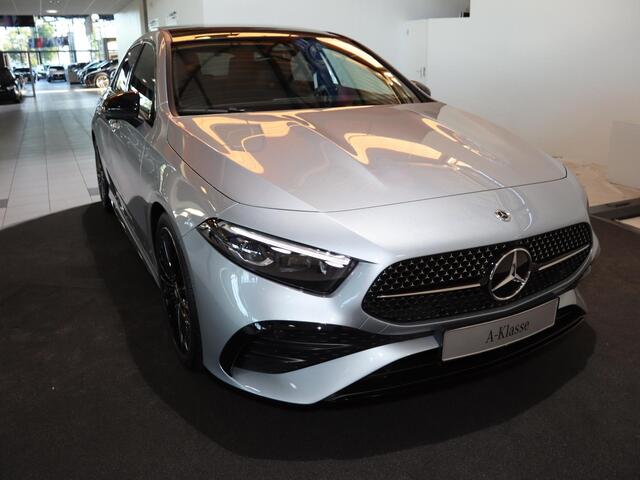Mercedes-Benz A-KLASSE 180 Business Solution AMG | AMG Line Plus | Nightpakket | Panoramadak | Head-up display | Stoelverwarming | 360° camera | Dodehoek assistent |